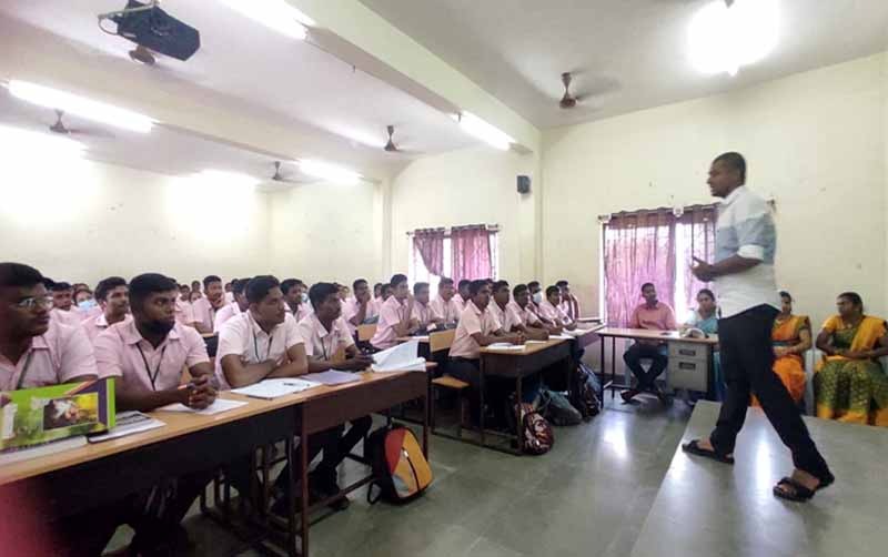 Induction Day – 2023 - SRI MANAKULA VINAYAGAR NURSING COLLEGE